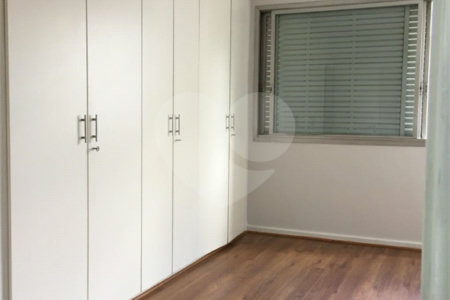 Apartamento à venda com 3 quartos, sendo 1 suíte, em Itaim Bibi, São Paulo, SP