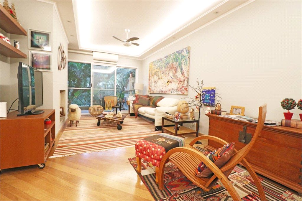 Apartamento à venda com 3 quartos, sendo 1 suíte, em City Boaçava, São Paulo, SP