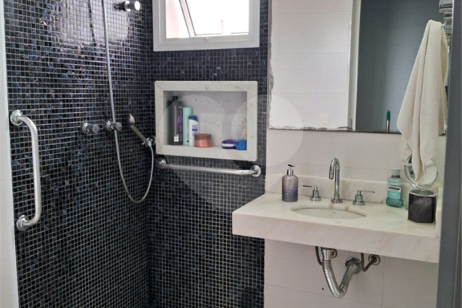 Apartamento à venda com 3 quartos, sendo 1 suíte, em Vila Dom Pedro Ii, São Paulo, SP