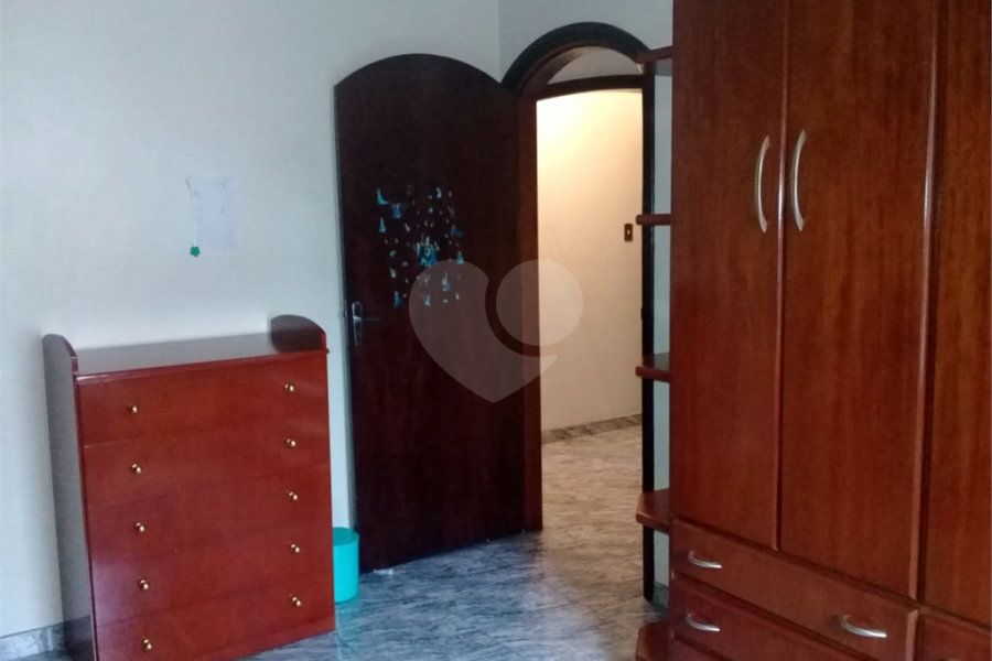 Casa à venda com 3 quartos, sendo 2 suítes, em Santana, São Paulo, SP