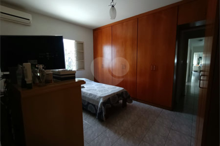 Casa à venda com 4 quartos, sendo 1 suíte,  em Jardim Armênia, Mogi das Cruzes, SP