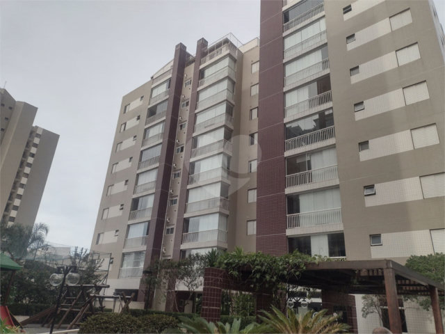 Apartamento à venda com 3 quartos, sendo 1 suíte,  em Butantã, São Paulo, SP