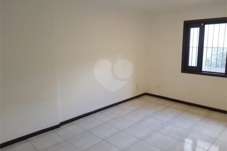 Sobrado à venda com 3 quartos, sendo 1 suíte, em Chácara Santo Antônio, São Paulo, SP