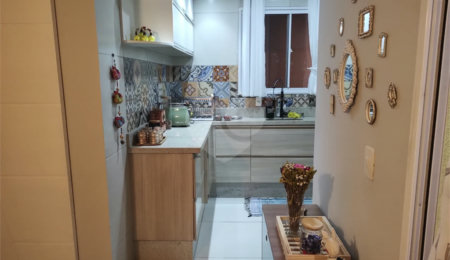 Casa à venda com 3 quartos, sendo 1 suíte, no condomínio Bosques da Vila - Casa 3° Fase, Cotia - SP