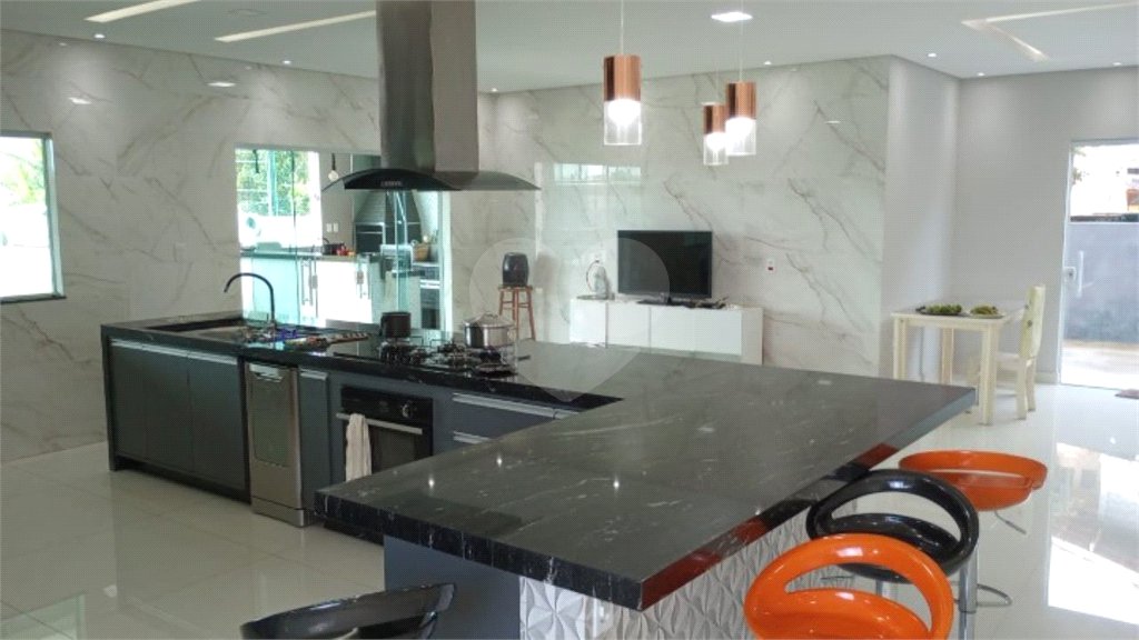Casa à venda com 3 suítes em Caixa D´água, Vinhedo, SP