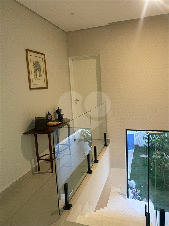 Casa à venda com 3 quartos, sendo 2 suítes, no condomínio Terras da Estância, Paulínia - SP
