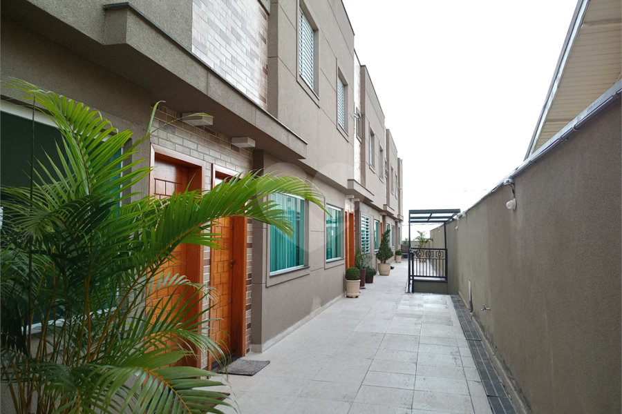 Casa à venda com 2 suítes no condomínio Residencial Vista Vila Guilherme, São Paulo - SP