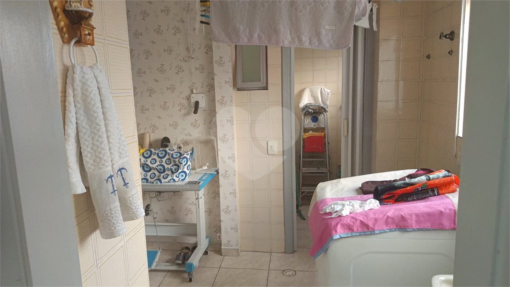 Apartamento à venda com 3 quartos, sendo 1 suíte, em Tatuapé, São Paulo, SP