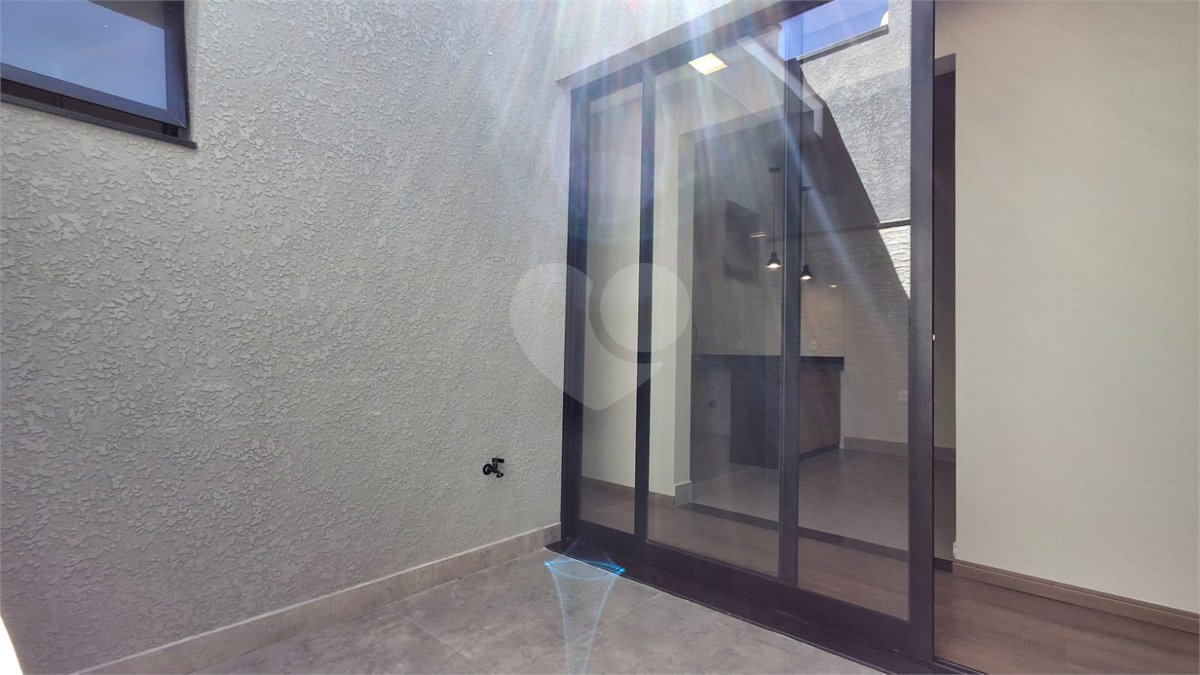 Casa à venda com 3 quartos, sendo 1 suíte, no condomínio Jardim Residencial Villagio Ipanema I, Sorocaba - SP