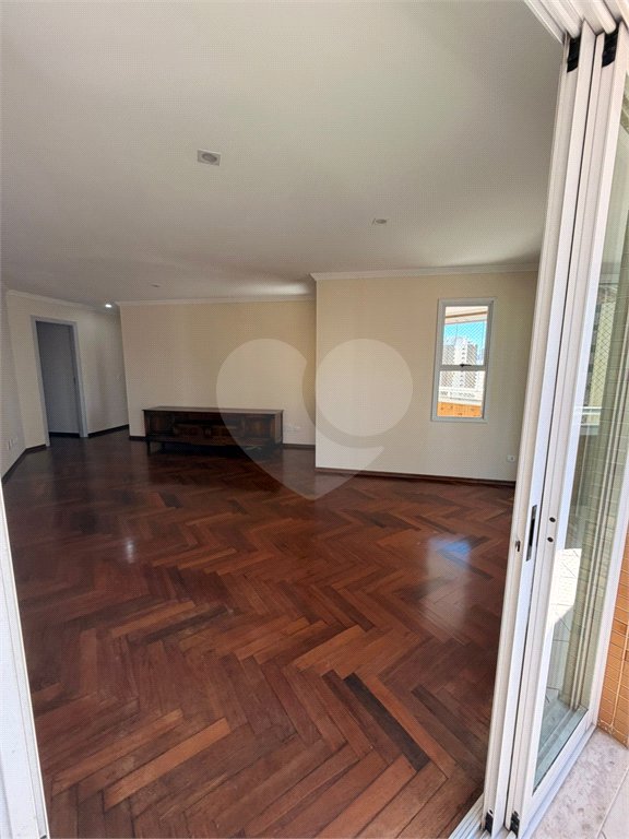 Apartamento à venda com 3 suítes em Santana, São Paulo, SP