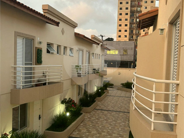 Casa à venda com 3 quartos, sendo 1 suíte,  no condomínio Residencial Villa Felicitá Ii, São Paulo - SP