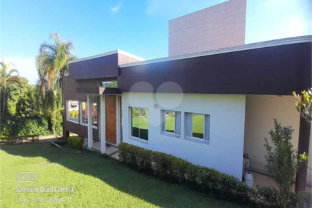 Casa à venda com 4 suítes no condomínio Residencial Vale das Laranjeiras, Indaiatuba - SP