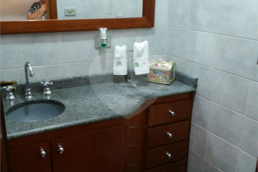 Sobrado à venda com 3 suítes em Tremembé, São Paulo, SP