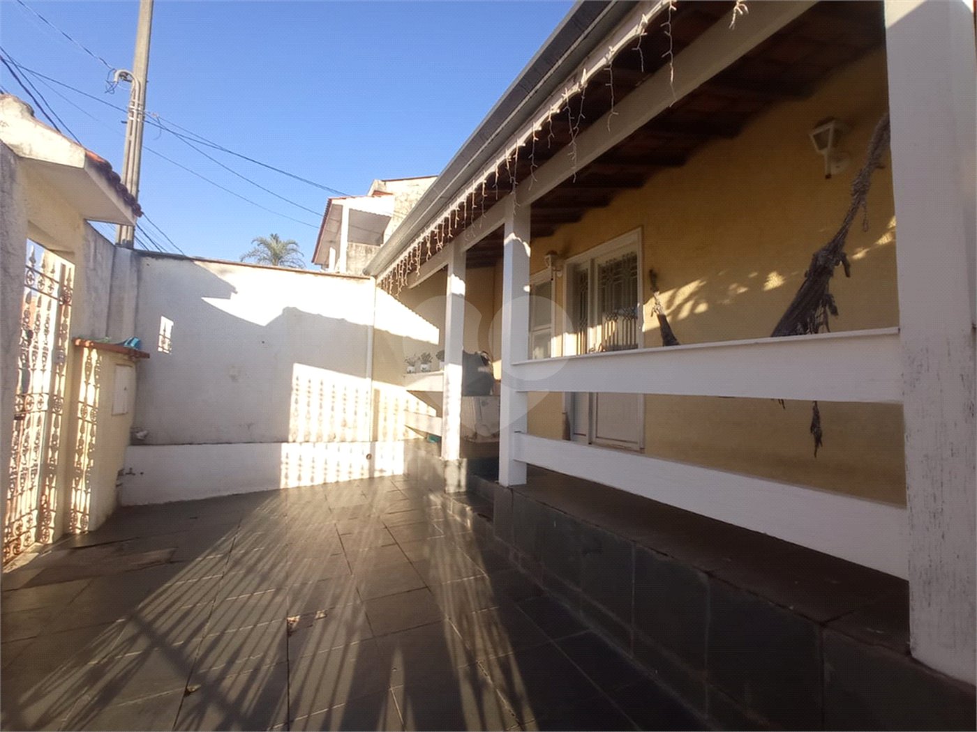 Casa Térrea à venda com 3 quartos em Jardim Santa Bárbara, Sorocaba, SP