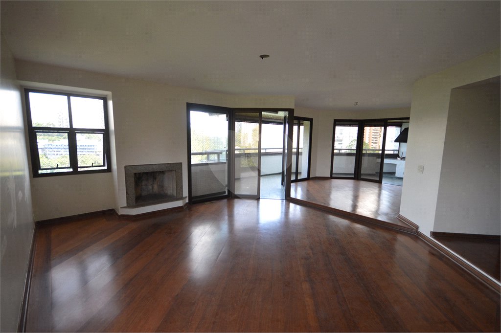 Apartamento à venda com 4 quartos, sendo 2 suítes, em Jardim Ampliação, São Paulo, SP