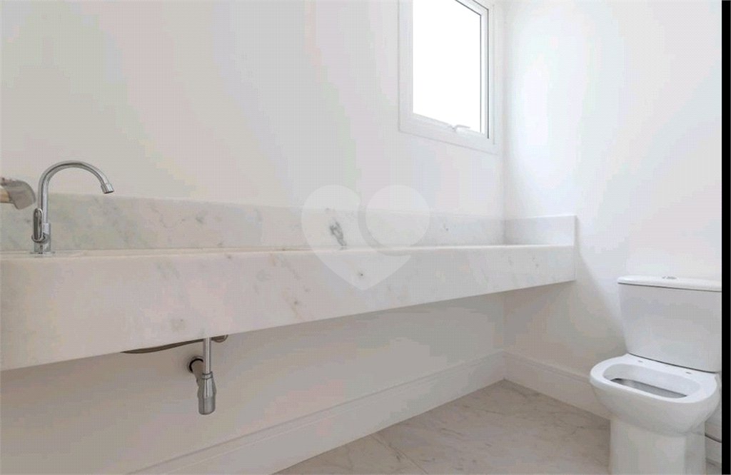 Casa à venda com 4 suítes no condomínio Hípica Garden, São Paulo - SP