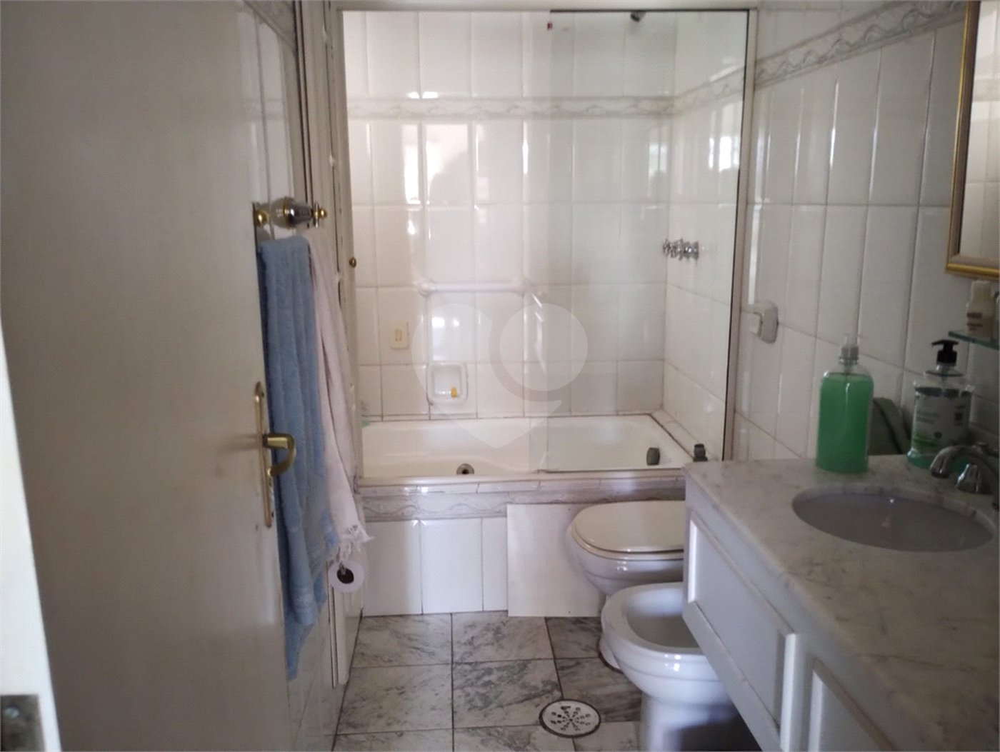 Casa de Vila à venda com 4 suítes em Jardim Londrina, São Paulo, SP