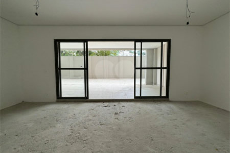 Apartamento à venda com 3 suítes em Tucuruvi, São Paulo, SP