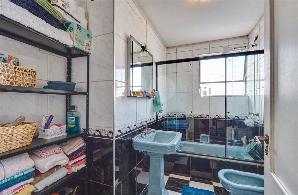 Sobrado à venda com 3 quartos, sendo 2 suítes, em Vila Mascote, São Paulo, SP