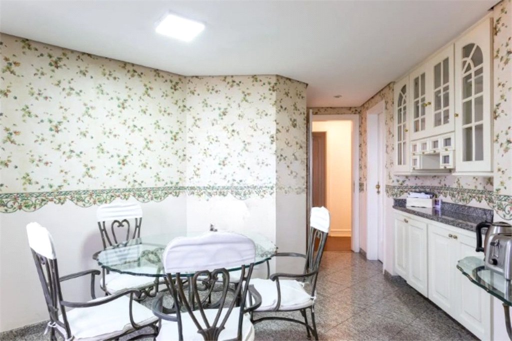 Apartamento à venda com 4 suítes em Vila Ida, São Paulo, SP