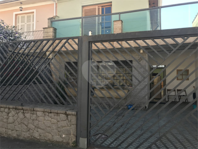 Sobrado à venda com 2 quartos em Santana, São Paulo, SP