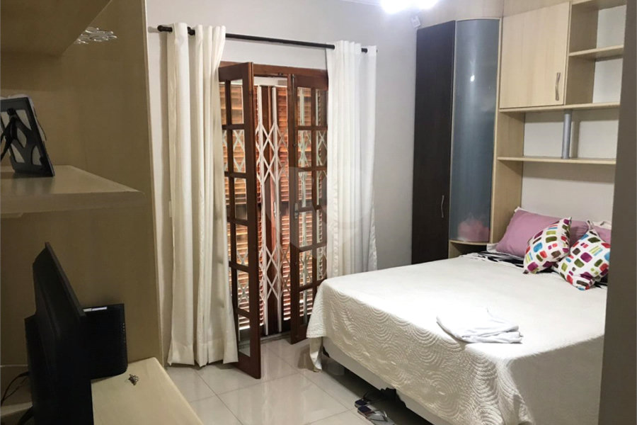 Sobrado à venda com 3 suítes em Tremembé, São Paulo, SP