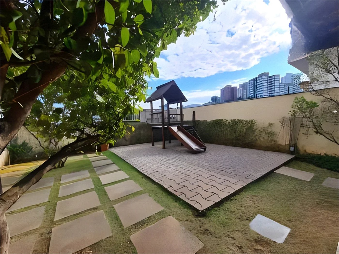 Apartamento à venda com 2 quartos em Vila Sônia, São Paulo, SP