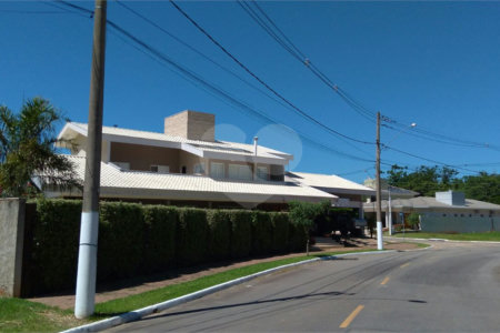 Casa à venda com 5 suítes no condomínio Reserva dos Vinhedos, Louveira - SP