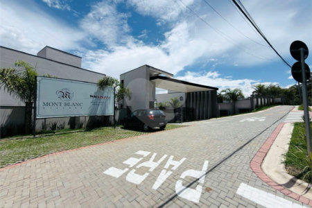 Casa à venda ou para alugar com 3 suítes em Caixa D´água, Vinhedo, SP
