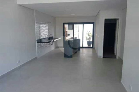 Casa à venda com 3 quartos, sendo 1 suíte, no condomínio Horto Florestal Villagio, Sorocaba - SP