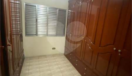 Sobrado à venda com 3 quartos em Santa Teresinha, São Paulo, SP