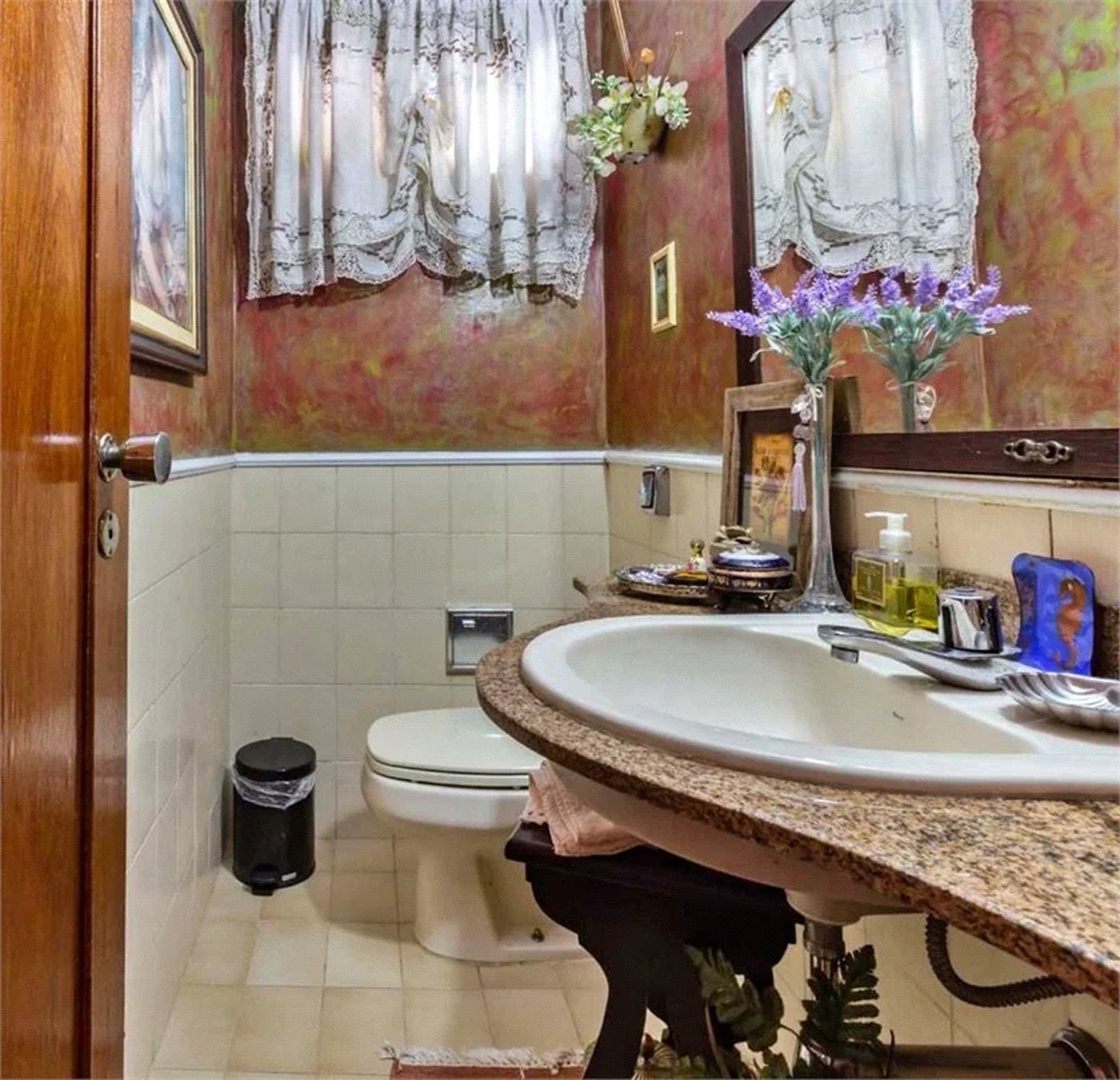 Apartamento à venda com 3 quartos, sendo 1 suíte, em Vila Andrade, São Paulo, SP
