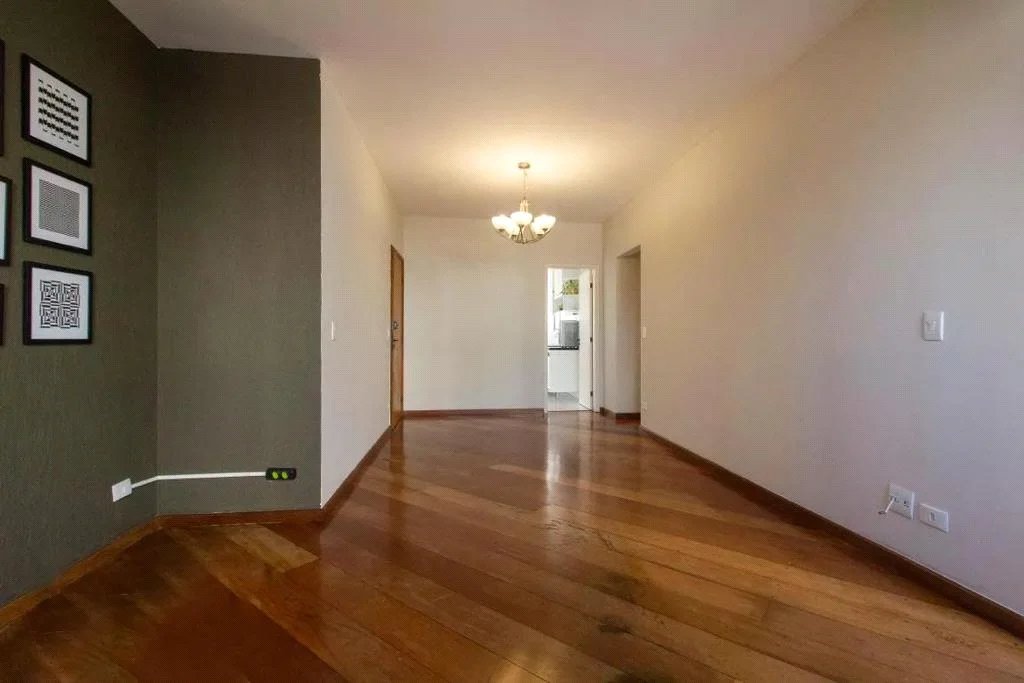 Apartamento à venda com 3 quartos, sendo 1 suíte,  em Vila Andrade, São Paulo, SP