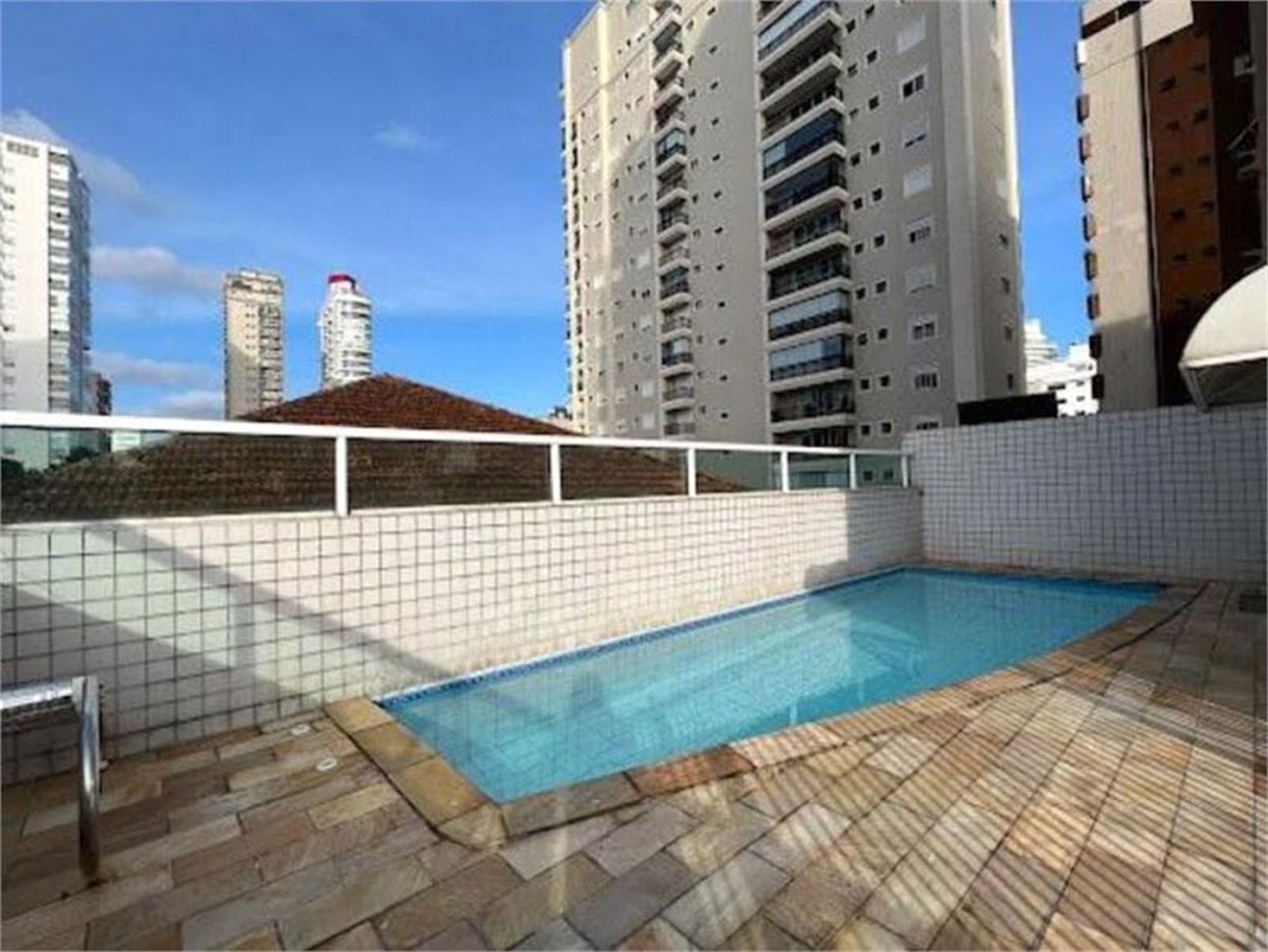 Apartamento Residencial para locação, Gonzaga, Santos - AP0231.