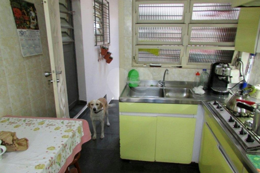 Casa Térrea à venda com 3 quartos, sendo 1 suíte,  no condomínio Travessa Nicolas Jancu,52, São Paulo - SP