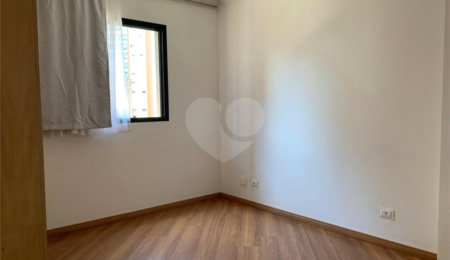 Apartamento à venda com 2 quartos em Vila Olímpia, São Paulo, SP
