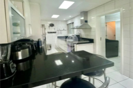 Apartamento à venda com 3 quartos, sendo 1 suíte, em Tatuapé, São Paulo, SP