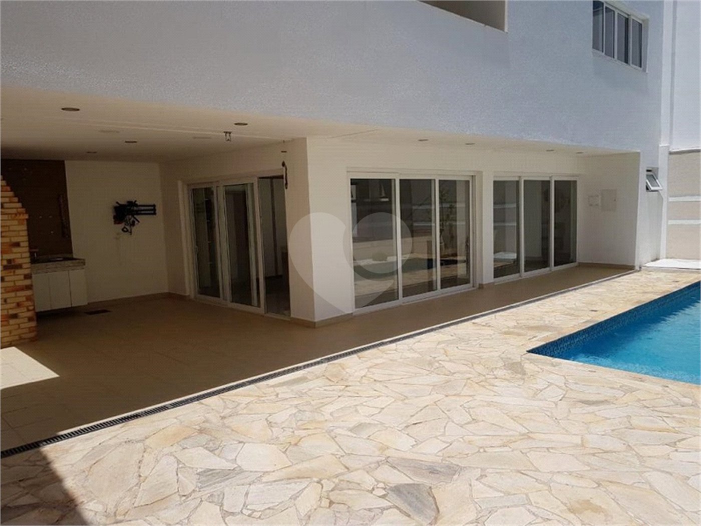 Casa à venda com 3 suítes no condomínio Residencial Parque Esplanada, Votorantim - SP