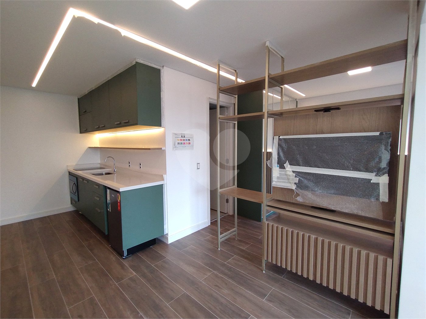 Apartamento à venda ou para alugar com 1 quarto em Pinheiros, São Paulo, SP