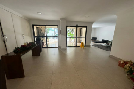 Apartamento à venda com 3 suítes em Indianópolis, São Paulo, SP