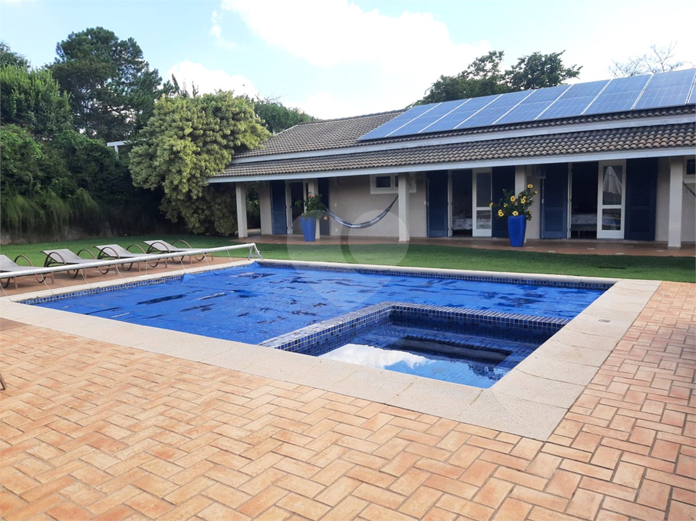 Casa à venda com 4 suítes no condomínio São Joaquim, Vinhedo - SP