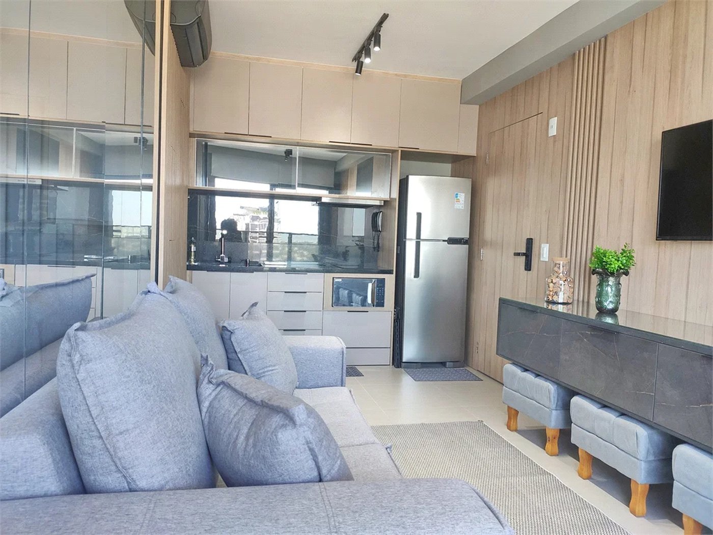 Apartamento à venda ou para alugar com 1 suíte em Pinheiros, São Paulo, SP