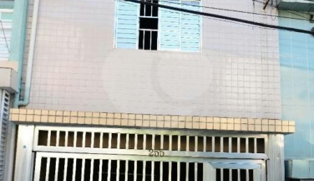 Sobrado à venda com 3 quartos em Vila Guilherme, São Paulo, SP