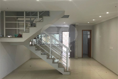 Casa à venda com 3 quartos, sendo 2 suítes, em Campo Grande, Rio de Janeiro, RJ