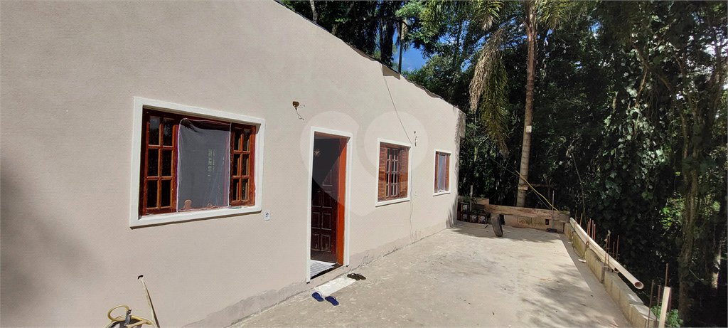 Casa à venda com 2 quartos no condomínio Sausalito, Mairiporã - SP