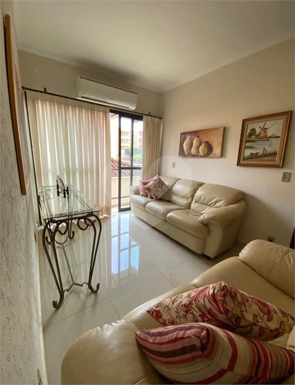 Apartamento à venda com 3 quartos, sendo 1 suíte,  em Jardim Irajá, Ribeirão Preto, SP
