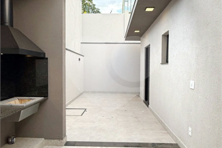 Casa à venda com 3 quartos, sendo 1 suíte, no condomínio Park Gran Reserve, Indaiatuba - SP