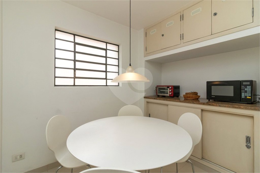 Casa à venda com 4 quartos, sendo 1 suíte, em Jardim Novo Mundo, São Paulo, SP
