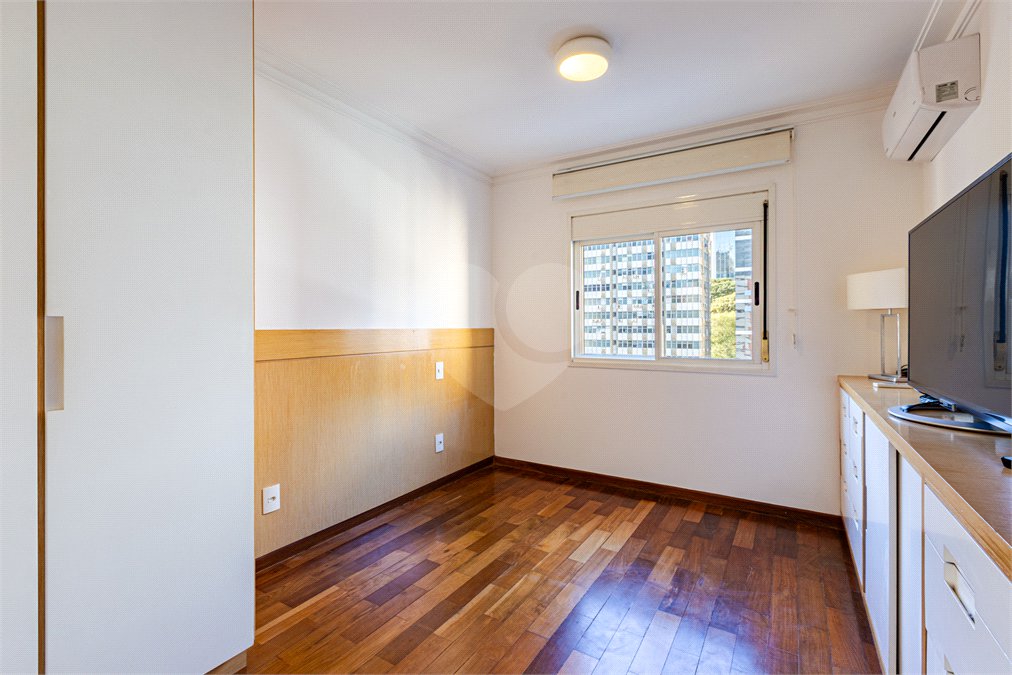 Apartamento para alugar com 2 quartos, sendo 1 suíte, em Cerqueira César, São Paulo, SP