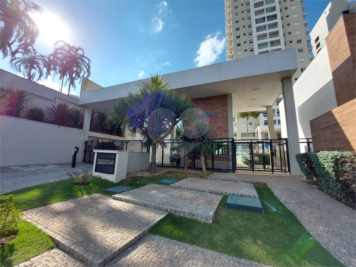 Apartamento à venda com 2 suítes em Vila Homero, Indaiatuba, SP